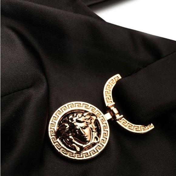 New Versace💯 Authentic 
Versace Logo-Plaque Swim Bikini Top - Picture 12 of 13